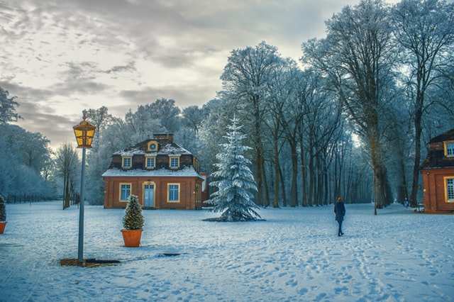 Snow-care-for-your-home-this-winter